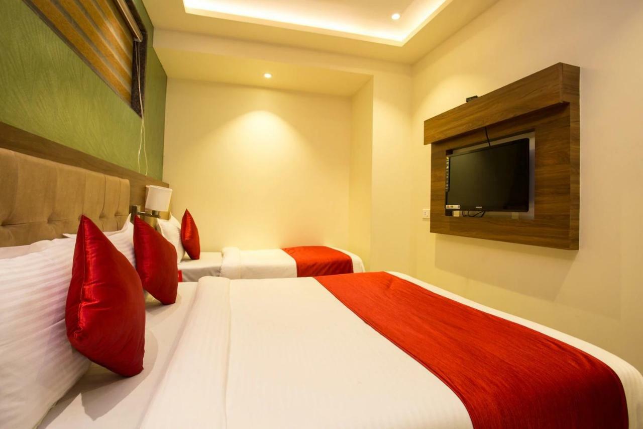 Hotel Grace Inn مومباي المظهر الخارجي الصورة
